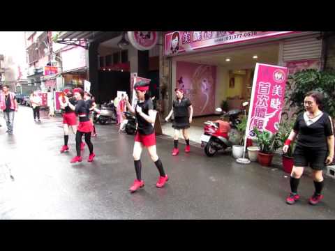 【凍蒜】黃玟老師帶領學員表演