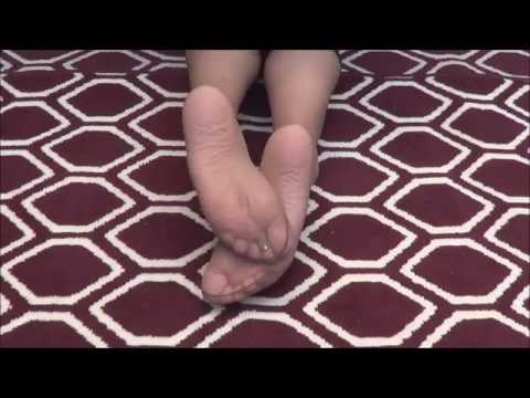 Nylon Feet 06