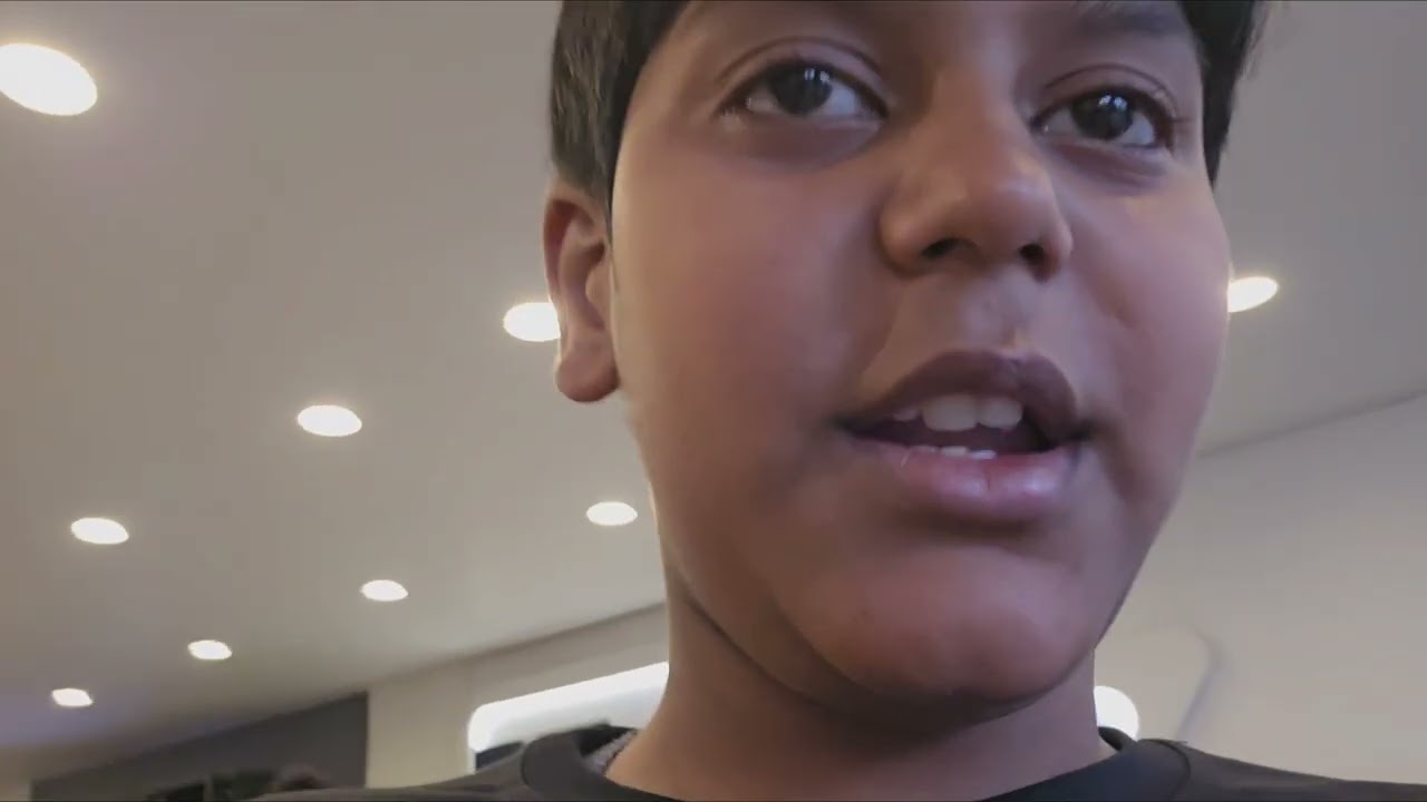 My new scooter vida x2 plus.