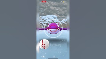 ✨SHINY KYOGRE✨ caught from a Primal Raid in Pokémon GO!