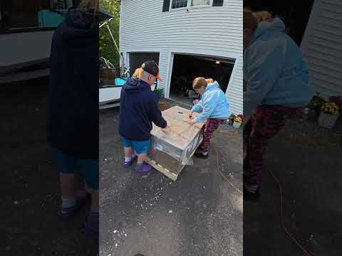 Unboxing our New 40HP Outboard from Alibaba