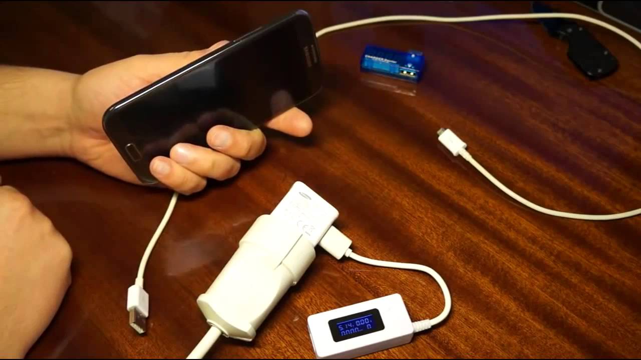 Проверяем аккумулятор тестером