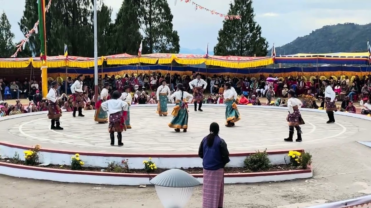 Beautiful Tibetan Dance by SDV School Bomdila. 