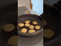 ホットケーキの裏ワザ🥞#暮らし#ライフハック#便利グッズ#暮らしのアイデア#裏ワザ#ズボラ主婦#キッチンハック#時短#ホットケーキ#ホットケーキの裏ワザ#パンケーキ