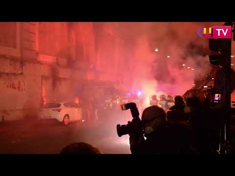 Scontri con la polizia al corteo contro l'alternanza scuola-lavoro e in ricordo di Lorenzo Perelli