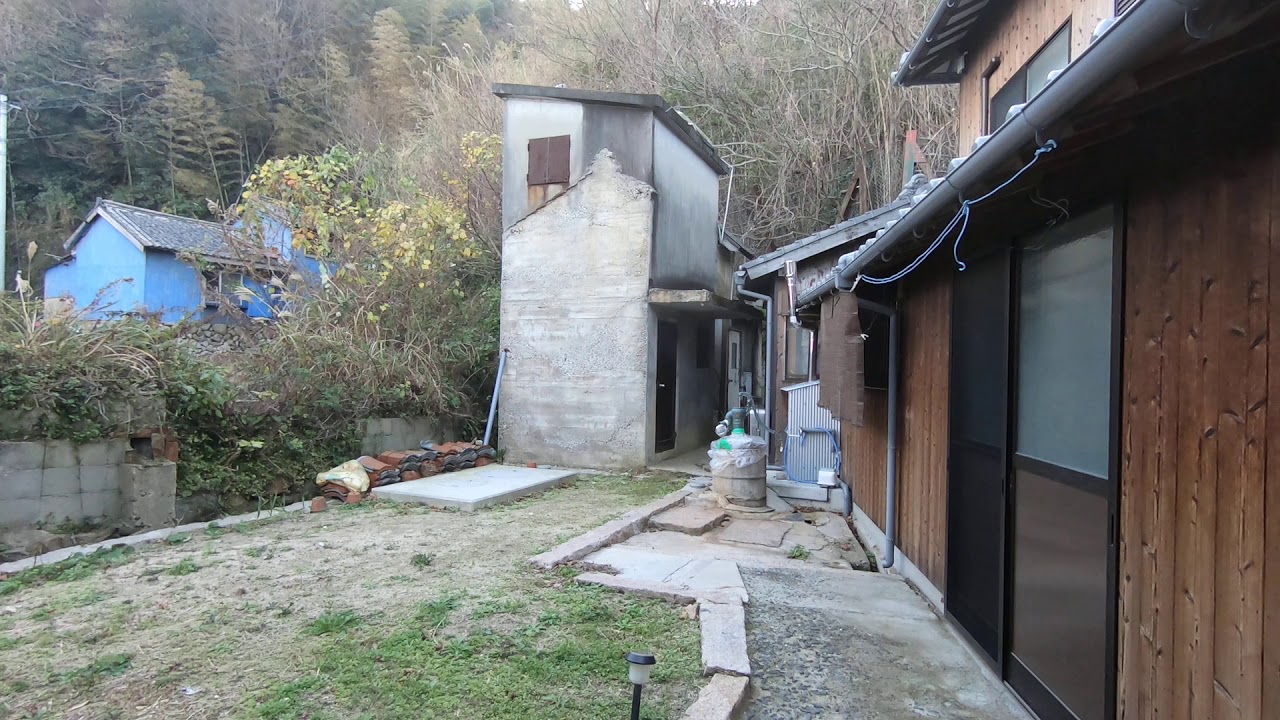 Where to go near MCAS Iwakuni Japan Okikamuro Island best place to fish old fishing village.