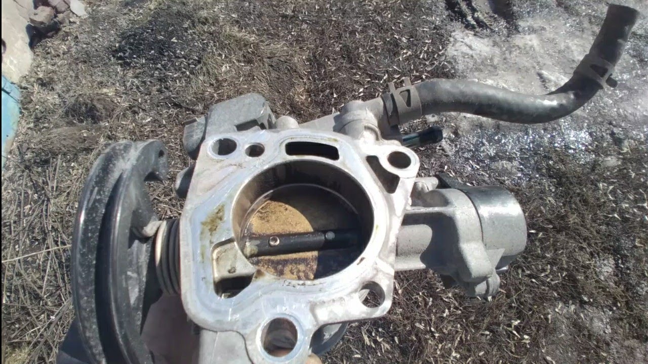 Промывка дроссельной заслонки TOYOTA. 1NZ - YouTube