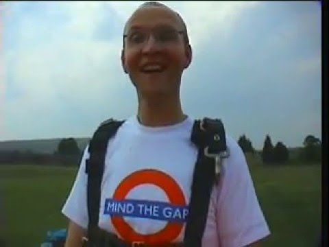 Skydiving organist!