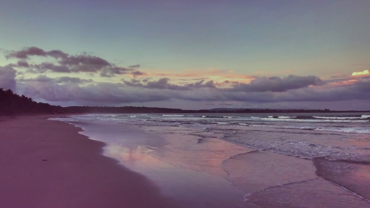 Lola Sayong Eco Surfing Camp