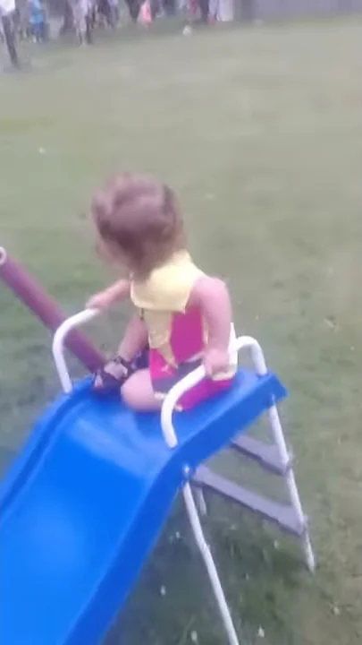 Selinah going down slide FAMILY REUNION 2017