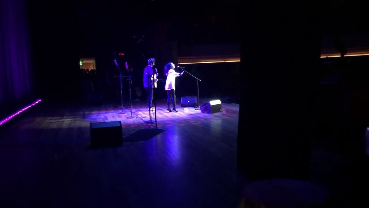 Kyndle @ the Ryman Auditorium (opening up for India Arie)