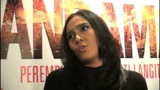 Ine Febriyanti Berkarier Bukan Untuk Populer