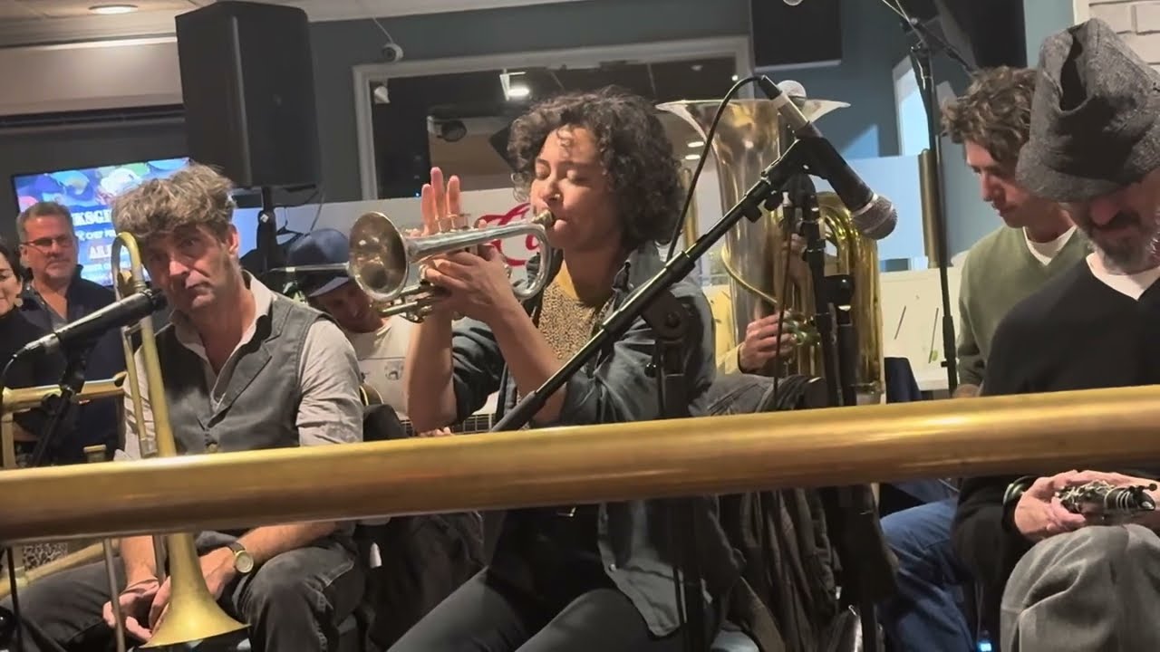 Tuba Skinny in Jersey, Too Late, King Oliver & His Orchestra (1929)