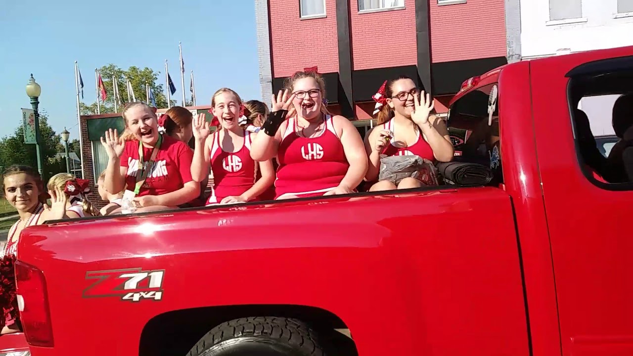 Vlog day 51 home coming parade Laingsburg MI YouTube