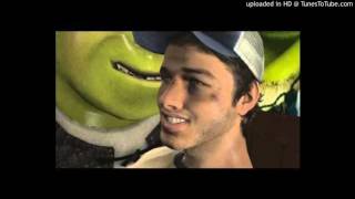 Video thumbnail of "Shrek is love ,Shrek is live background music"