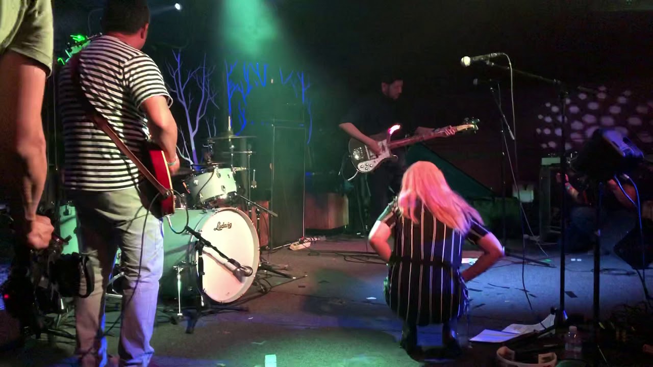 julie plug "blue sky propeller" @ starmaker 20 (neck of the woods SF) 6/22/2019