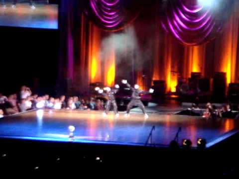 Mark Ballas and Shawn Johnson- Free Style
