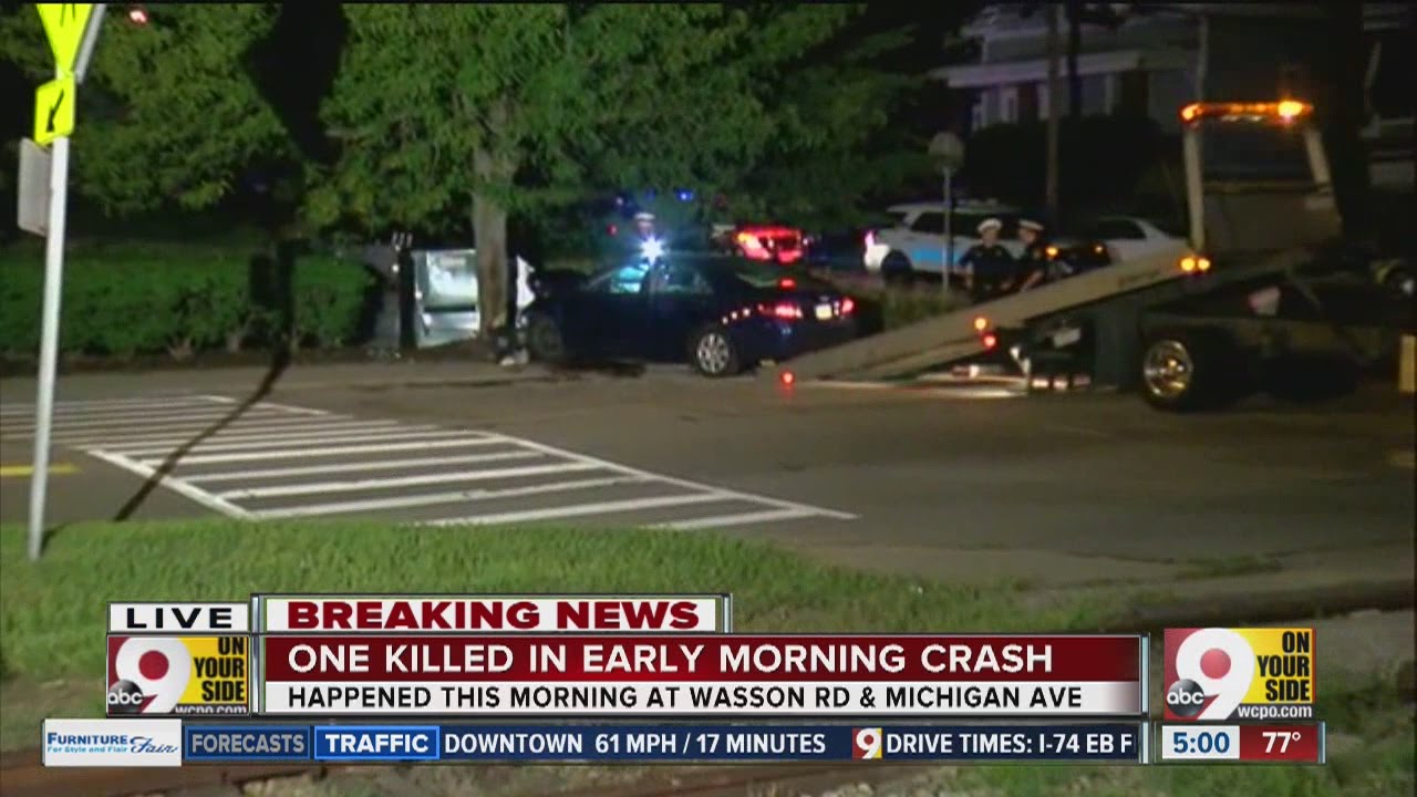 Man killed in early morning car crash - YouTube