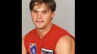 Whatever happened to The Smoker? Melbourne v Sydney AFL 1998.