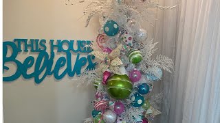 CHRISTMAS TREES STYLING |PROFESSIONAL TIPS | DECORATE WITH ME christmas