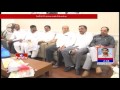 KCR meets corporators over mayor candidate