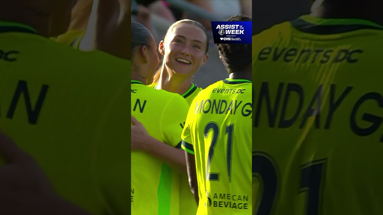 Tara Rudd’s vision earns her @cvs Assist of the Week! #nwsl