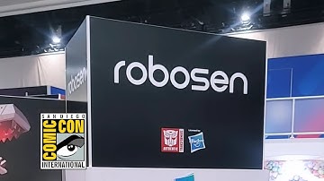 Robosen Auto-Converting Transformers Grimlock SDCC 2023 #comiccon #hasbro