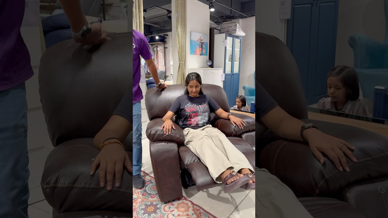 This chair is so friends😭 