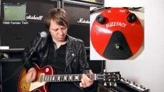 ギター Fuzz Face in the modified Stratocaster Michael Karoli Inspired, Fender Stratocaster Relic. Onboard Fuzz