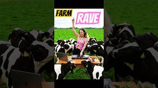 DJ Snakie Plays Techno on a Farm | Peak Time Beats for the Calves #djlife #technoscene