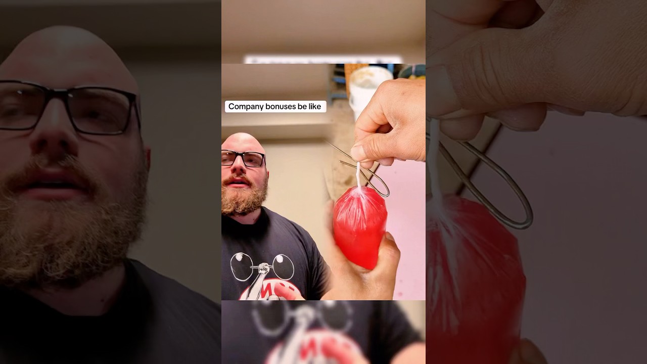 Бонусы от компании выглядят примерно так: 