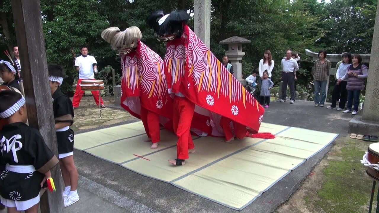吉津夫婦獅子 北村 2011年10月2日 国修神社 - YouTube
