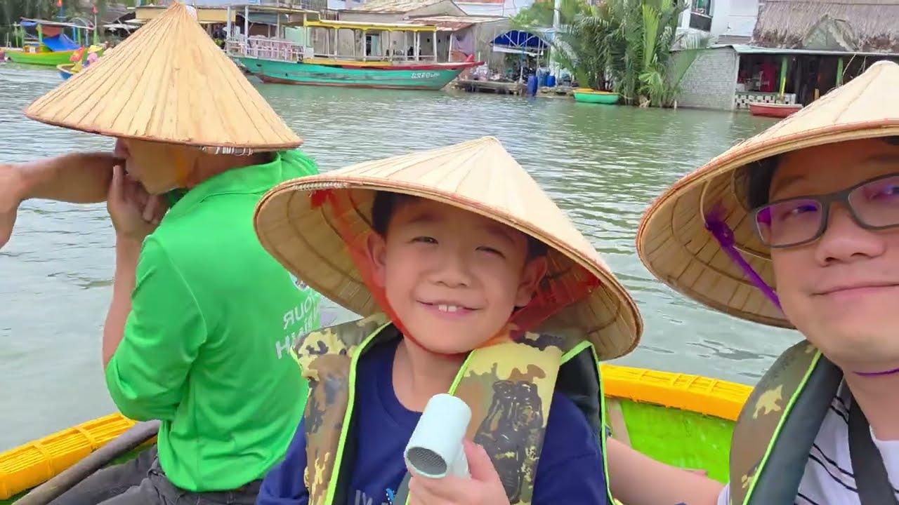 20250823-27 越南蜆港 Day3 - 迦南島筲箕船, 會安古城, 奧黛秀