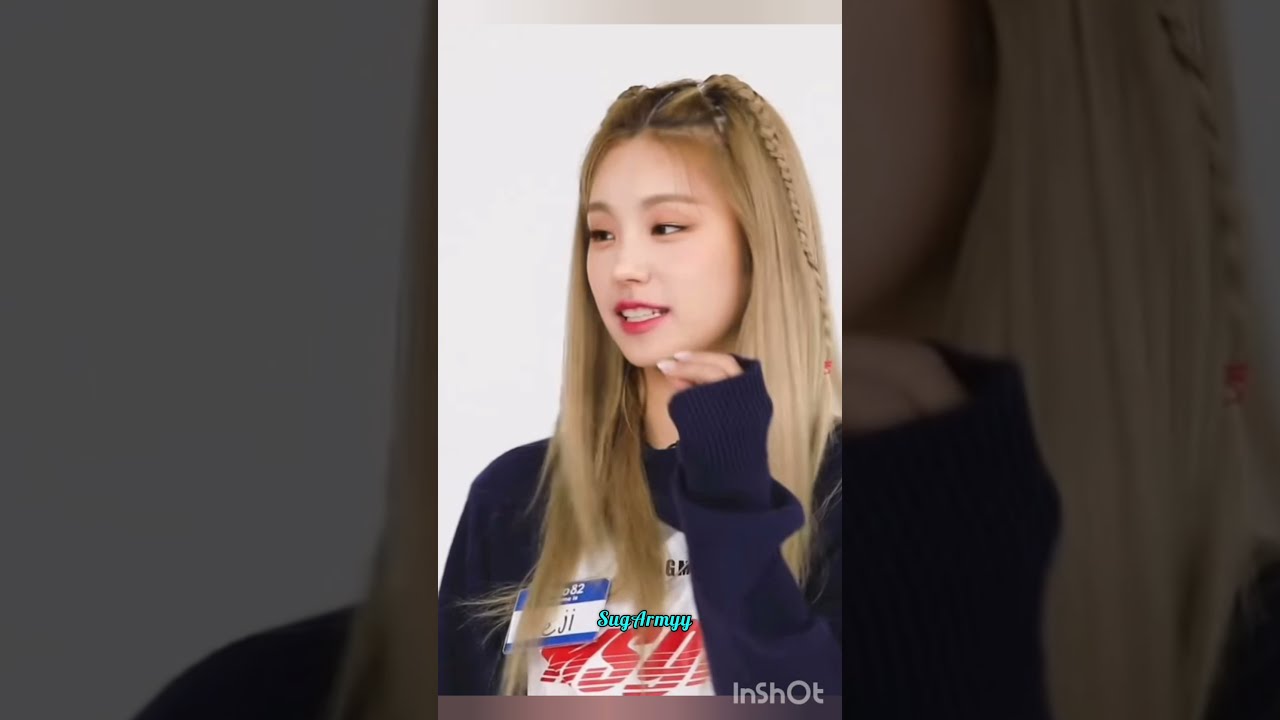 Yuna : You think everything about BTS #yuna #yeji #itzy #itzyshorts #btsshorts #bts #btsarmy