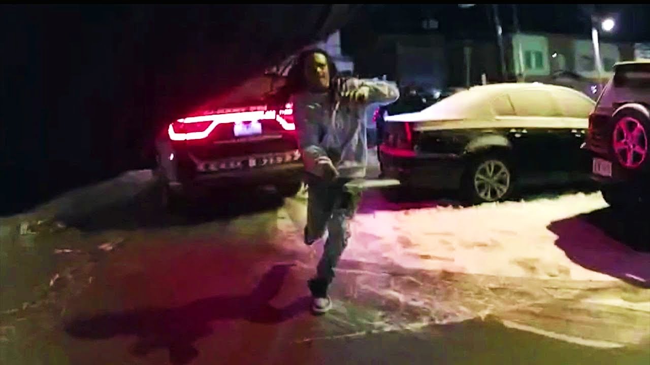 Видео с нательной камеры более четко показывает стрельбу, устроенную офицером полиции в Олбани