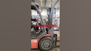 Rubber floor tiles vulcanizing press machine loading the container