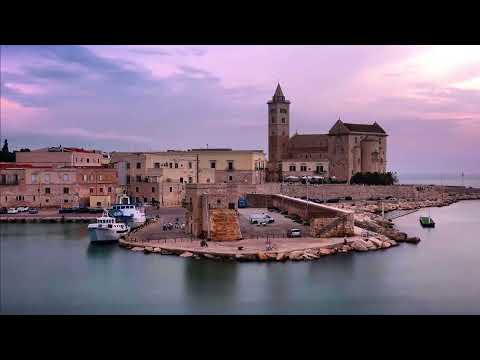 Video Trani La tua cattedrale e il tuo mare Testo e Musica di Ilarione Baratta