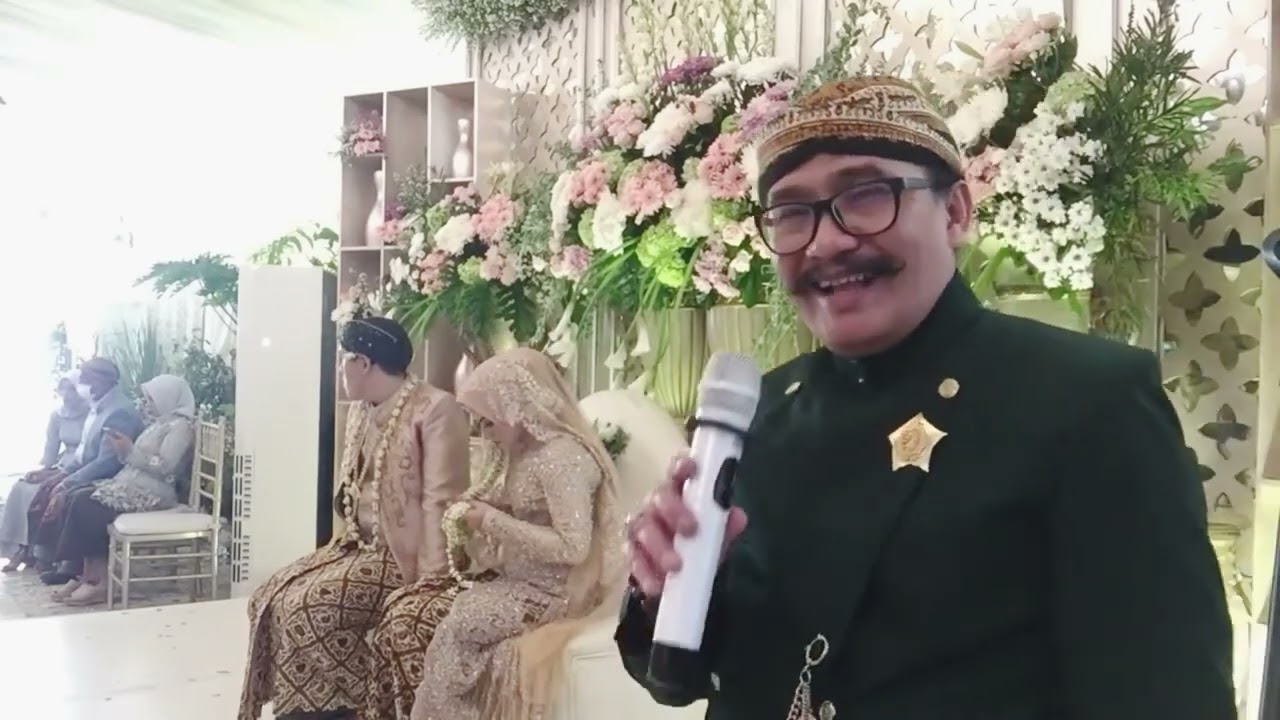 Dalijo Angkring MC Panatacara Pengantin Yogyakarta