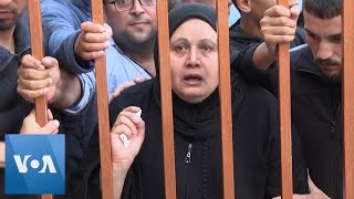 Relatives Search for Loved Ones at Gaza Morgue | VOA News