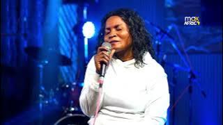 Angela Chibalonza - Kaa Nami ( Perfomed By HAPPY SANGA )