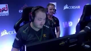 Flusha insane spray on Banana vs Na'Vi. Flusha noclip cheater