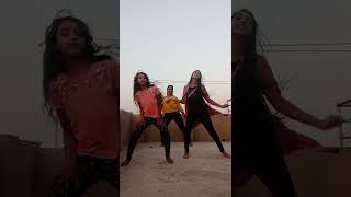 Dancing Queens Hook Step