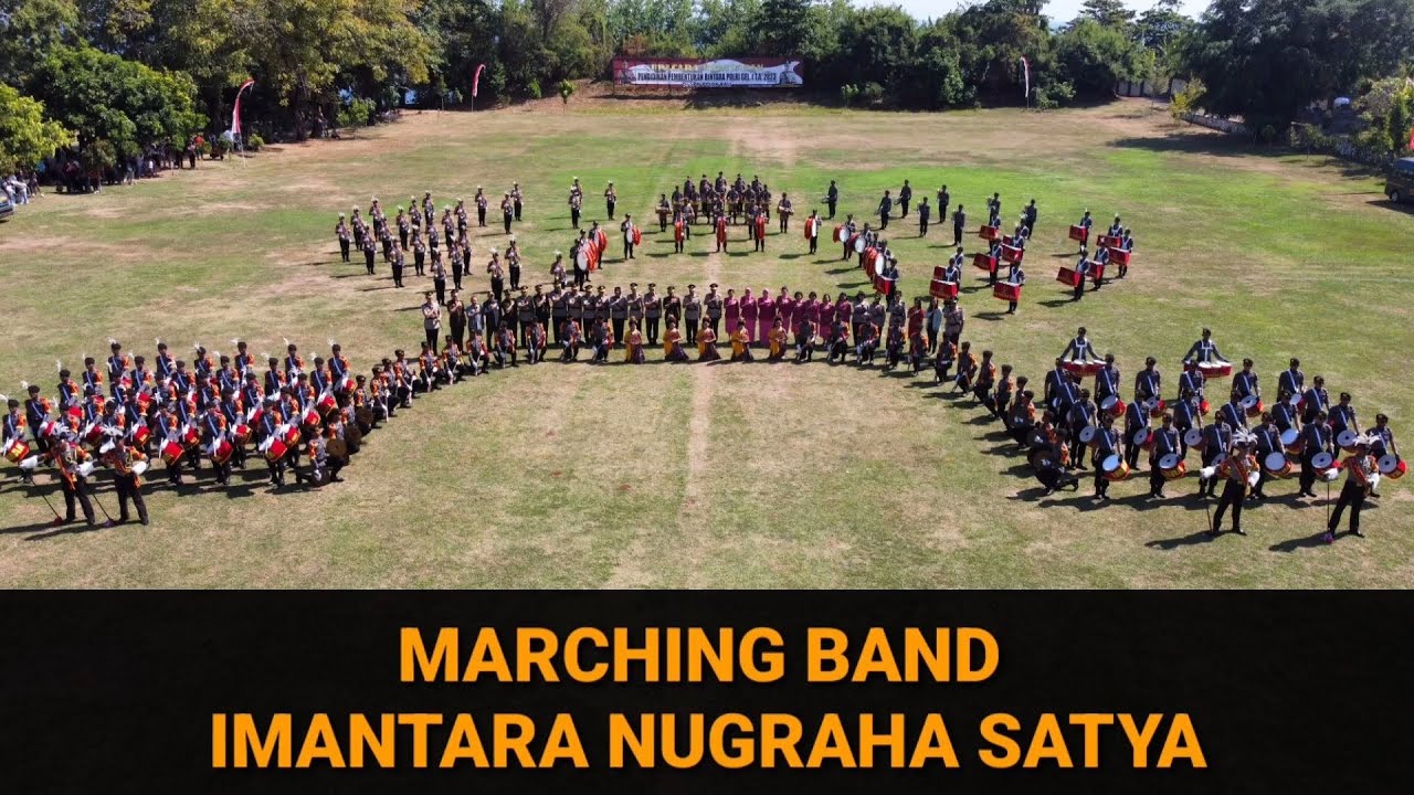 MARCHING BAND 