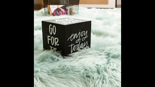 Soft Faux Sheepskin Fur Fluffy Area Rug in Teal Soft Faux Sheepskin Fur Fluffy Area Rug in Teal