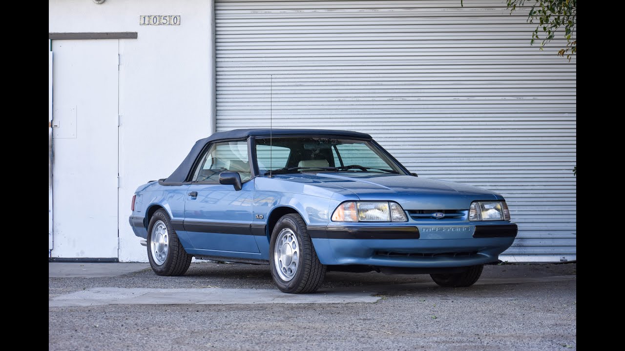 1990 Mustang LX Convertible Light Crystal Blue over White and Blue