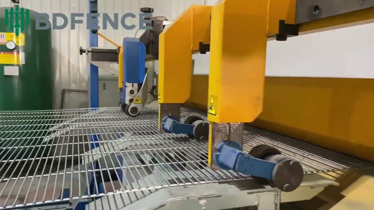 ✅ Corrosion-Resistant Champion: Premium galvanized/powder-coated finish