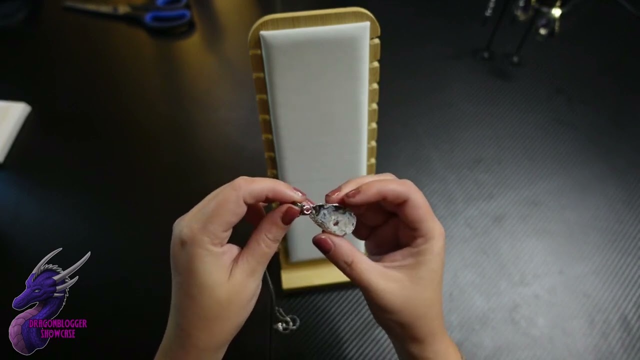 Showcasing SUNYIK Irregualr Natural Agate Quartz Geode Druzy Pendant