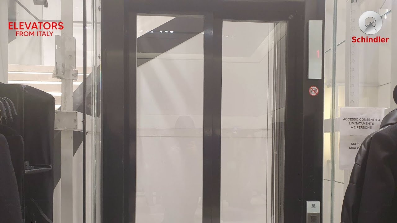 Scenic Schindler 3300 MRL traction elevatorZara Florence Department