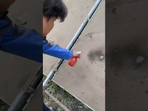 What S Your Way To Clean Solar Panels 