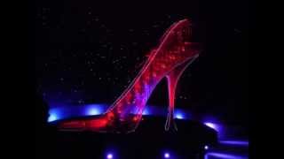 Alizée - Intro Lalizé Korea 2003.